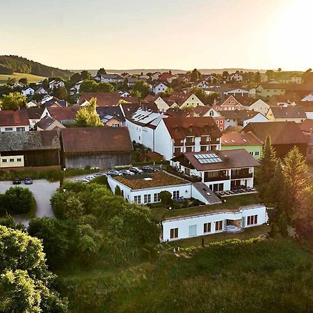 Zedernhof Gesundheits- & Wellnesshotel Stamsried Eksteriør bilde